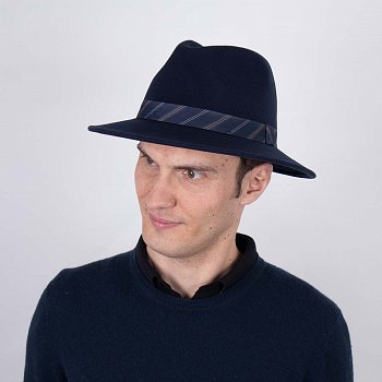 Men's hat 21830