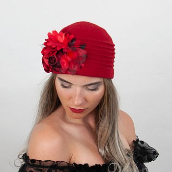 Aurora women's winter hat