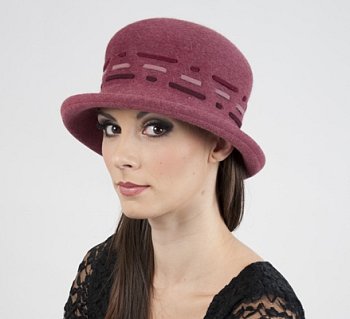 Women's hat 503967 burgundy 56