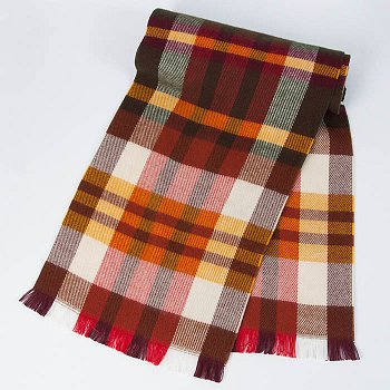 Checkered scarf 420