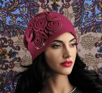 Women's winter hat Halina lilac