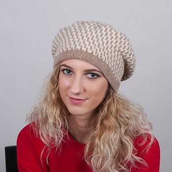 Women's winter hat Fietroli 