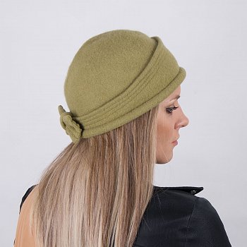 Women's winter hat Olien