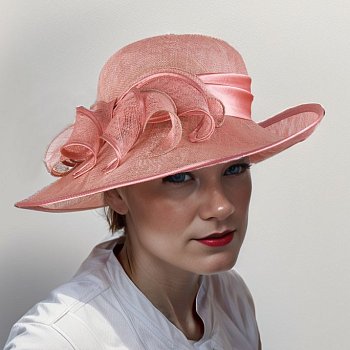 Women's hat 1908