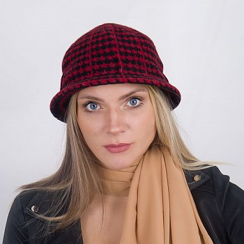 Ofilari women's hat