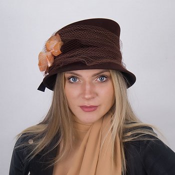 Women's hat 4062