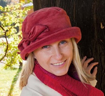 Fabric hat LV-866 ruby