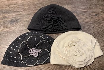 Review of woolen hats from our long-term customer