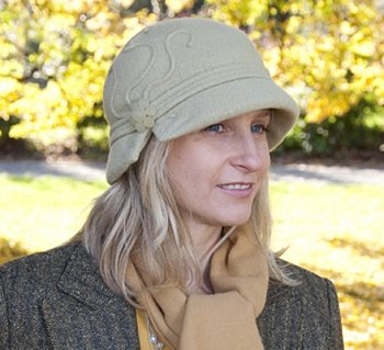 Women's Dita hat light green