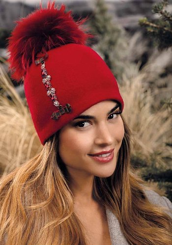Exclusive Depa hat red