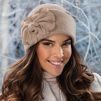 Women's Barsa hat beige