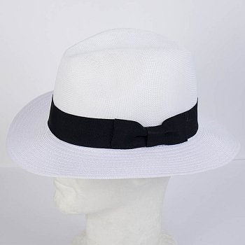 White hat 5678
