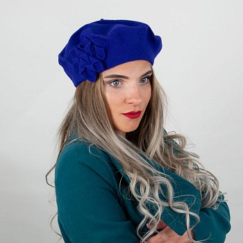 Women's winter beret Flameta purple